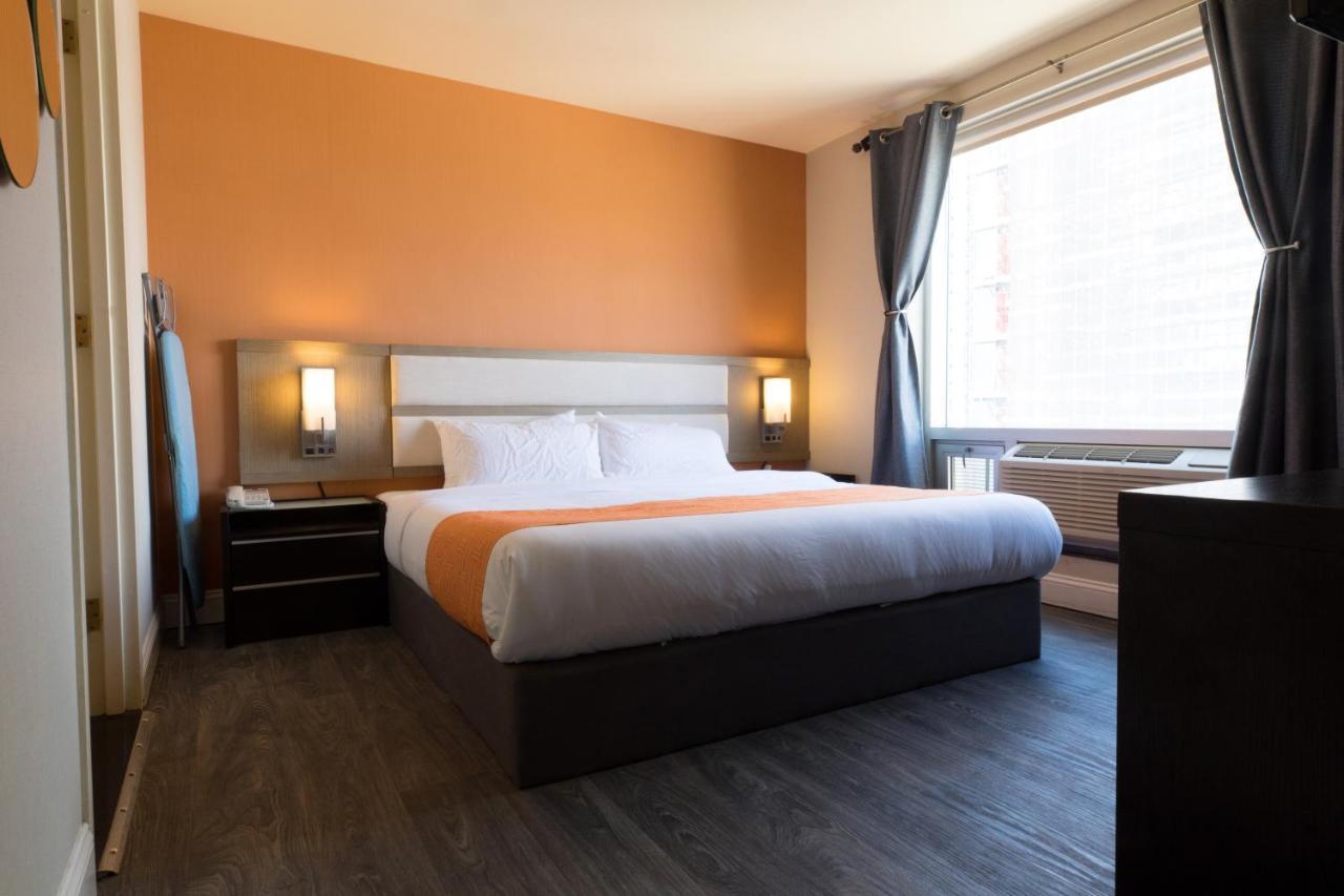 Howard Johnson By Wyndham Long Island City Nova Iorque Exterior foto
