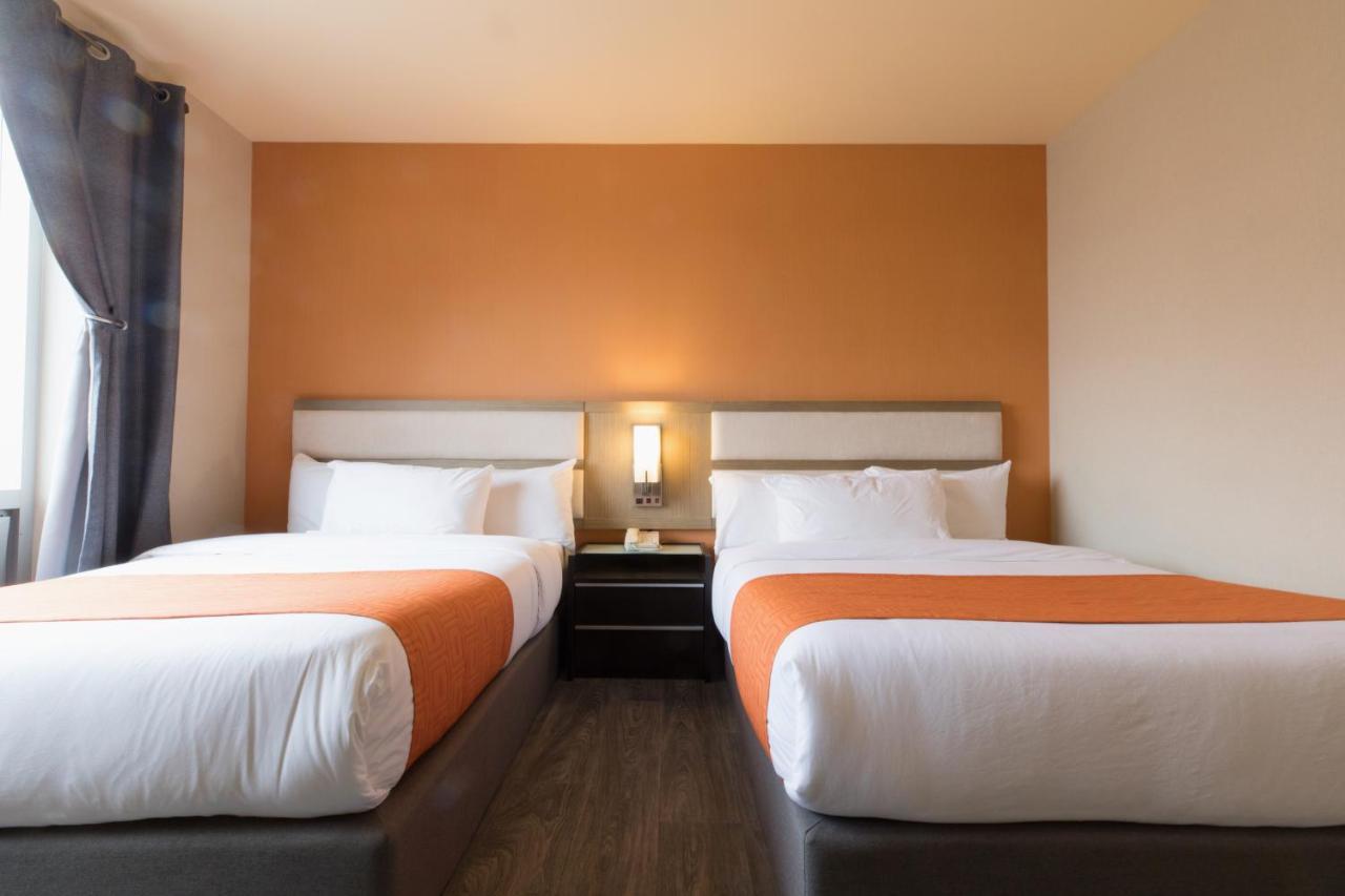 Howard Johnson By Wyndham Long Island City Nova Iorque Exterior foto