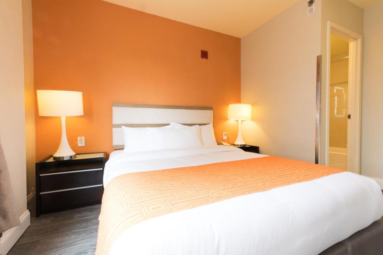 Howard Johnson By Wyndham Long Island City Nova Iorque Exterior foto