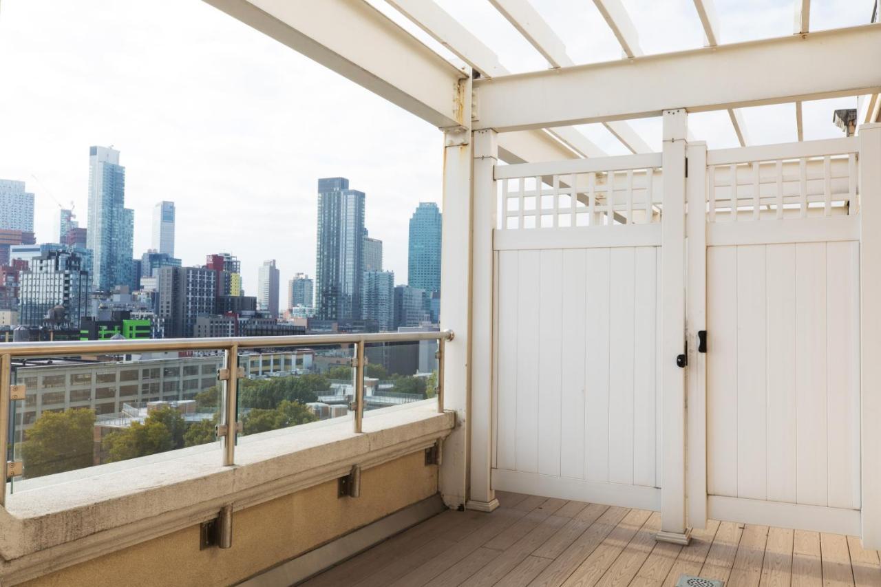 Howard Johnson By Wyndham Long Island City Nova Iorque Exterior foto